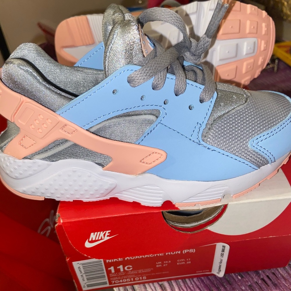 Kids sneakers/ Nike Huarache